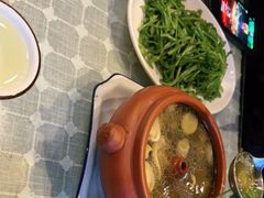 -小厨子私房菜·云南美食店