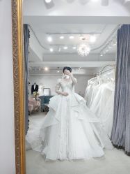 -LOVE SHINE婚纱·红鼎庄龙凤褂·妈妈装定制