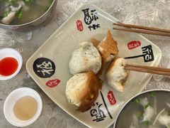 -依云煎包店