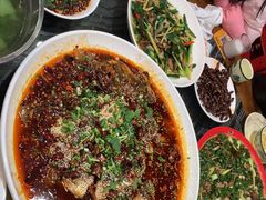 -江湖黑大兔(杨家坪店)