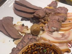 -亮欢寨酸汤鱼(沙冲路店)
