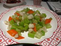 -谭厨中山传家菜.乳鸽.脆鲩鱼(华强北中航城店)