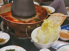 -楼外楼大刀肉传统火锅居(幸福街店)