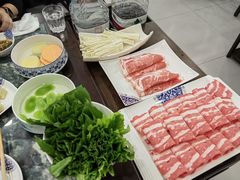 -楼外楼大刀肉传统火锅居(幸福街店)