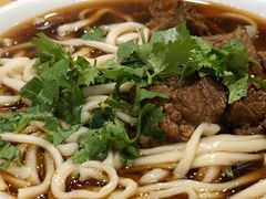 -清真吴记门钉肉饼·喜多利