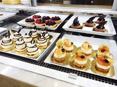 -Eataly