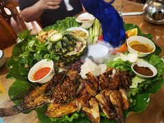 -沐毫傣泐云南菜孔雀宴•手抓饭傣味烧烤(曼听公园店)