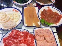 -贤合庄卤味火锅(勒泰中心店)