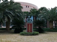-上海外国语大学(虹口校区)