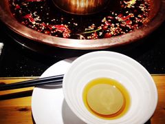 菌汤鸳鸯锅-宽窄巷子老火锅