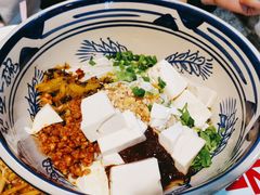 豆花米线-蜗牛小馆醉乡民谣云南菜(惠新西里店)