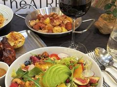 -théATRE茶聚场·餐厅(环球金融中心店)