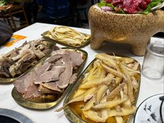 -刘少华贵州小黄牛·鲜牛肉火锅(总店)
