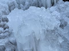 -大平台龙居瀑布旅游区