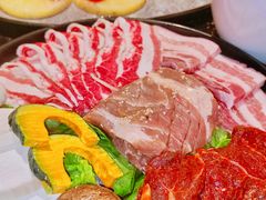 -木槿花韩式炭烤·熟成肉工坊(孙文东路店)