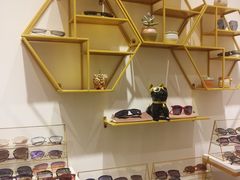 -肆兮眼镜·蔡司·徕卡战略合作店(大坪店)