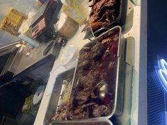 -八一路好吃街(雨田商务大厦店)