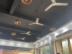-黄师奶甜品店