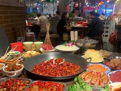 -萍姐火锅·公路夜市(武汉首店)