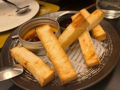 -斯普汇生蚝牛排馆(中骏世界城店)