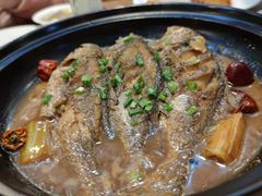 -山楂树融合菜餐厅