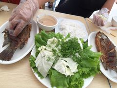 -泰国猪脚饭(三棵树民族风情街店)