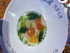 -巴特餐饮6加1音乐餐吧·新疆菜