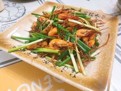 葱爆河虾-75幢私房菜馆