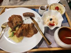 -安雅国际月子会所(拱北森宇富通店)