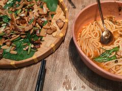 -云海肴云南菜(浦江欢乐颂店)