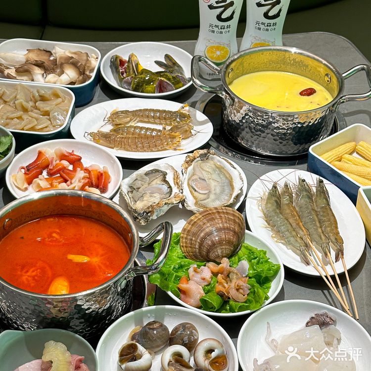 仿佛来到水族馆用餐🐠上百款海鲜火锅