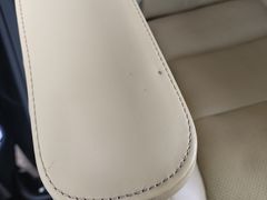 -京伟修鞋洗鞋奢侈品皮具护理店