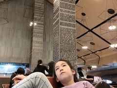 -WOLFGANG PUCK KITCHEN & BAR(迪士尼小镇店)