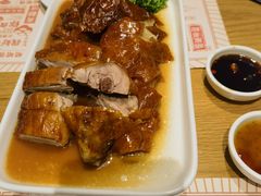 -顺风汤馆·广府粤菜(江宸天街店)