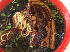 -小龙大肉面馆