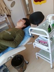 -爱莎扁平疣·汗管瘤·斑痣中心