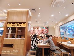 -银泰百货(海宁店)