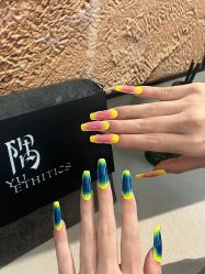 -隅日式美甲美睫專門店