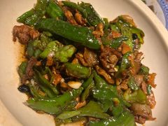 辣椒炒肉-俏湖兰·辣椒炒个肉(海沧店)