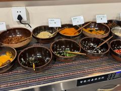 -阿山卓·野生菌火锅·纳西火塘烤肉