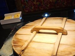 -鱼窝棚柴火铁锅炖(富山屯店)