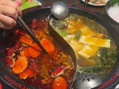 -牛市坎火锅(建设路店)