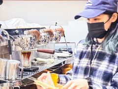 -Line 咖啡(石厦花园店)