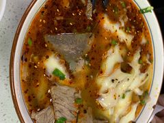 牛肉拉面加牛肉-伊祥·敦煌楼