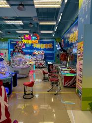 -莫莉幻想儿童乐园(三河燕郊永旺店)