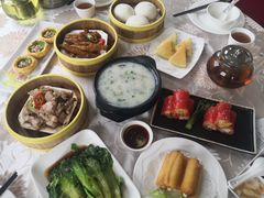 -新东源国际酒店·新东源食坊(沙井店)