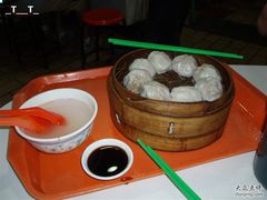 -百年尹氏汤包(湖南路狮子桥店)