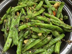 -堂瓦里·33年传统赣菜(第一街区店)