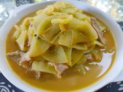 青番茄炒肉片-国生茶庄·地道农家菜团建活动