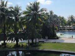 -三亚湾海居铂尔曼度假酒店